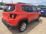 Used 2019 Jeep Renegade Latitude w/ Cold Weather Group image 3