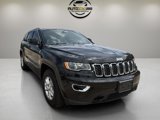 Used 2020 Jeep Grand Cherokee Laredo image 2