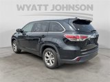 Used 2015 Toyota Highlander XLE image 3