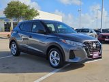 Used 2022 Nissan Kicks S image 3