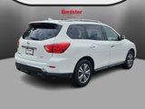 Used 2019 Nissan Pathfinder SV image 4