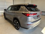 Used 2022 Mitsubishi Outlander SE image 5