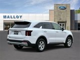 Used 2024 Kia Sorento LX image 2