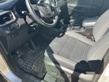 Used 2020 Kia Sorento LX w/ LX I4 Convenience Package image 3