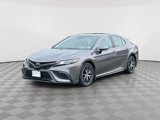 Used 2022 Toyota Camry SE image 3
