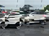 Used 2019 Ford Escape SE image 3