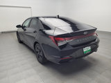 Used 2021 Hyundai Elantra SEL image 5