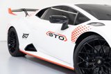 Used 2024 Lamborghini Huracan STO image 3