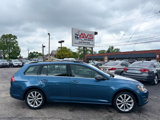 Used 2016 Volkswagen Golf SE image 2
