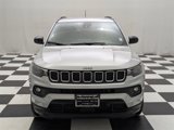 Used 2024 Jeep Compass Latitude image 2
