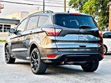 Used 2017 Ford Escape SE image 6