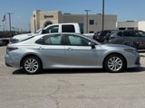 Used 2023 Toyota Camry LE image 2