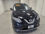 Used 2015 Nissan Rogue SV w/ SV Premium Package image 3