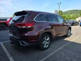Used 2019 Toyota Highlander Limited image 3