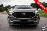 Used 2022 Ford Edge ST image 2