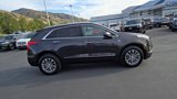 Used 2018 Cadillac XT5 Luxury image 2