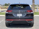 Used 2022 Volkswagen Atlas Cross Sport SE image 4