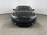 Used 2019 Ford Fusion SE image 2