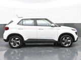 Certified 2024 Hyundai Venue SEL image 2