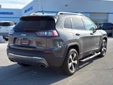 Used 2019 Jeep Cherokee Limited w/ Luxury Group image 4