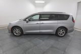 Used 2018 Chrysler Pacifica Limited image 5