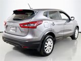 Used 2021 Nissan Rogue Sport S image 4