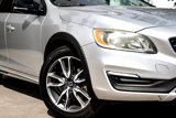 Used 2018 Volvo V60 T5 Cross Country image 3