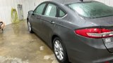 Used 2017 Ford Fusion SE w/ Fusion SE Technology Package image 4