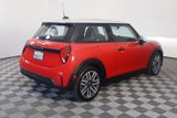 Used 2025 MINI Cooper 2-Door Hardtop image 4