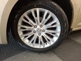 Used 2011 Chrysler 200 Limited image 4