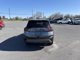 Used 2023 Nissan Rogue SV image 4