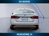 Used 2023 Nissan Altima 2.5 SV image 4