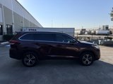 Used 2019 Toyota Highlander LE image 4