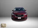 Used 2022 Chrysler Pacifica Touring-L w/ Uconnect Theater Family Group image 2