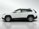 Used 2017 Jeep Cherokee Latitude w/ Cold Weather Group image 2
