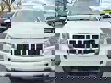 Used 2012 Jeep Grand Cherokee Laredo image 3