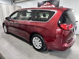 Used 2020 Chrysler Voyager L image 6