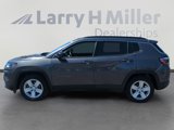 Used 2022 Jeep Compass Latitude image 2