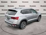 Used 2022 Volkswagen Taos SE image 3