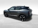 New 2025 Nissan Kicks SR image 5