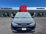 Used 2017 Chrysler Pacifica Touring-L image 2