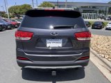 Used 2017 Kia Sorento EX image 4