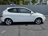Used 2009 Hyundai Accent SE image 2