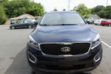 Used 2017 Kia Sorento LX w/ LX Convenience Package image 2
