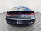 Used 2023 Hyundai Elantra Limited image 3