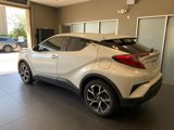 Used 2021 Toyota C-HR XLE image 3