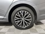 Used 2020 Volkswagen Jetta SE w/ SE Cold Weather Package image 6