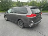 Used 2011 Toyota Sienna LE image 3