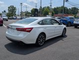 Used 2018 Toyota Avalon XLE image 4