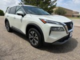 Used 2021 Nissan Rogue SV image 2